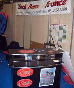 Le stand BBF a attiré beaucoup de jeunes passionnés de pêche aux leurres. 